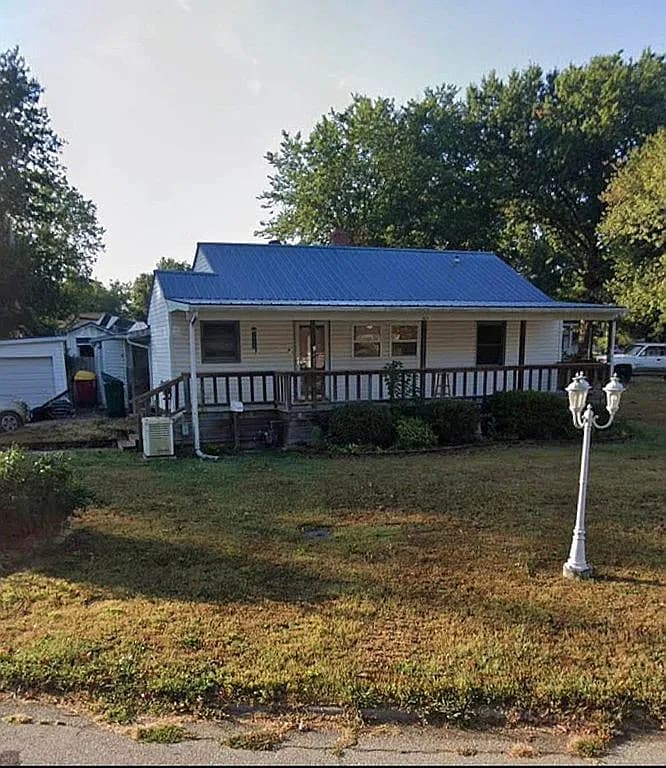 489 Fieldcrest Dr — exterior photo