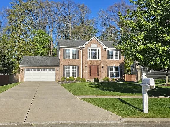 169 Aster Pl — exterior photo