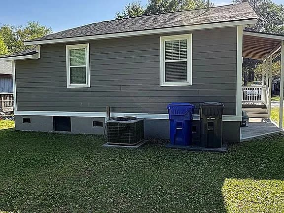 5040 Butler St — exterior photo
