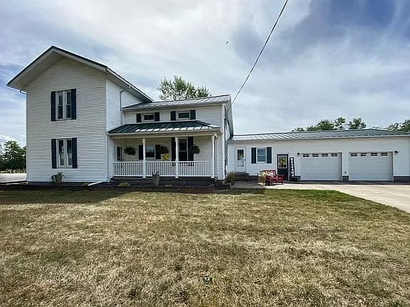 18-403 County Road L1 — exterior photo