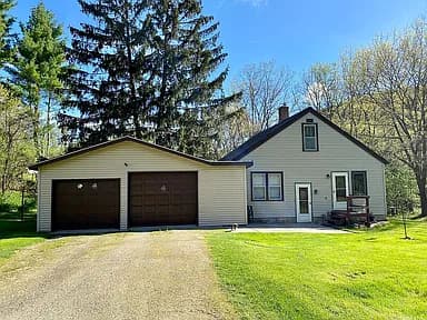 23797 Highway 43 — exterior photo