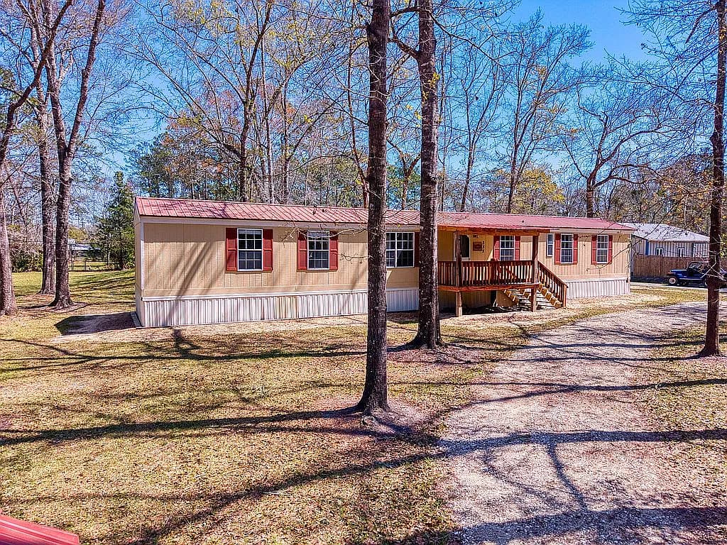 332 N Murphy Rd — exterior photo