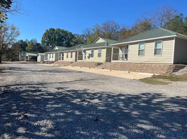 612 Brelands Overlook Dr — exterior photo