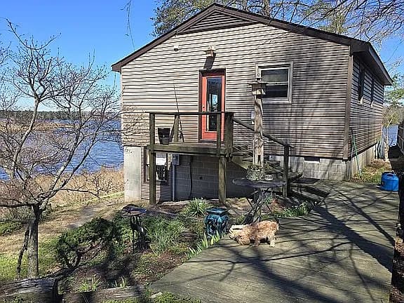 6207 Holly Trl — exterior photo