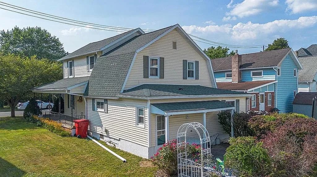 314 McKinley Ave — exterior photo
