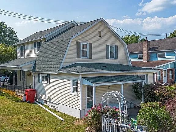 314 McKinley Ave — exterior photo