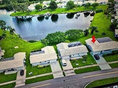 1998 Campanelli Blvd — exterior photo