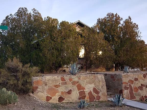 717 Kopra St — exterior photo