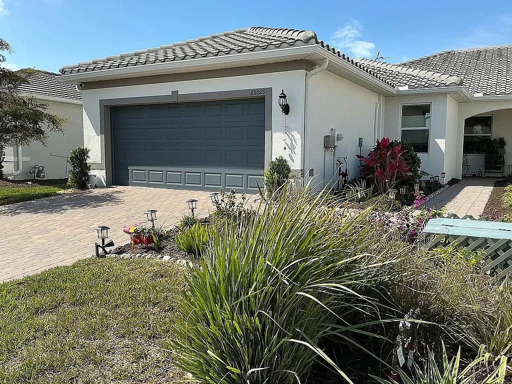 25029 Pearl Lake Cir — exterior photo