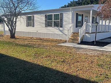 4 Marie Ct — exterior photo