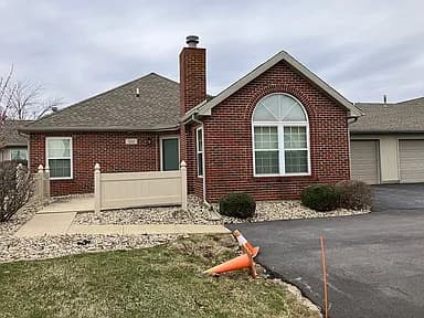 322 Steeplechase Cir — exterior photo