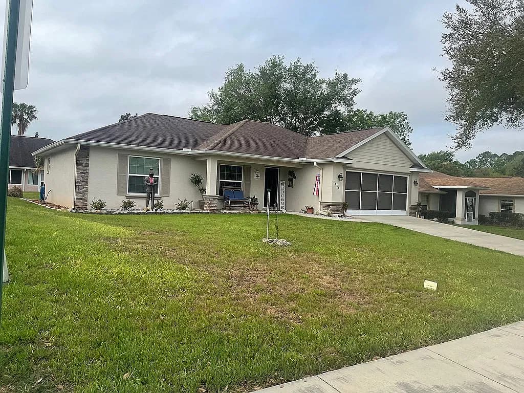 3586 E Lake Todd Dr — exterior photo