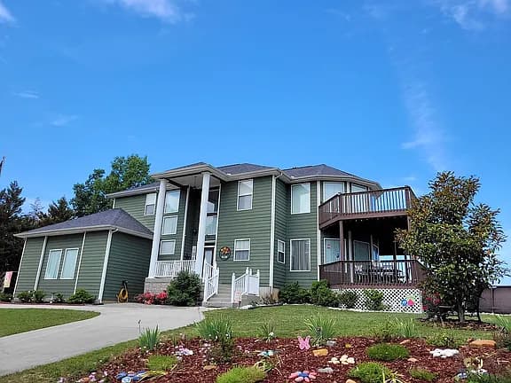 435 Mountain View Rd — exterior photo