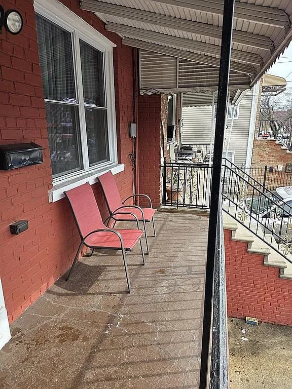 1115 E 214th St — exterior photo