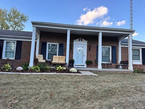 24214 Watson Rd — exterior photo