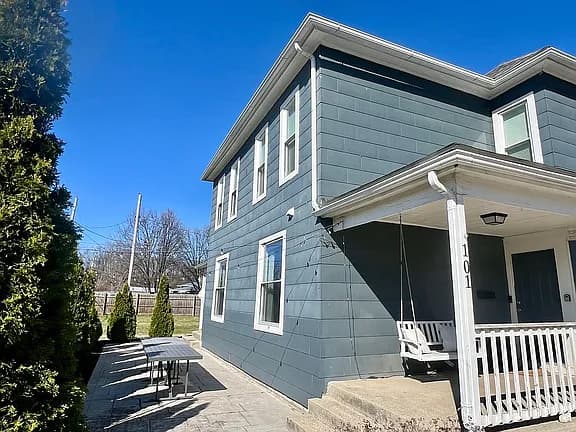 101 N Nelson Rd — exterior photo