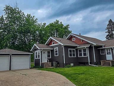 616 S Kennedy Ave — exterior photo