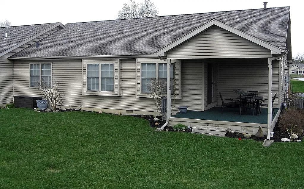 295 Brookview Ct — exterior photo