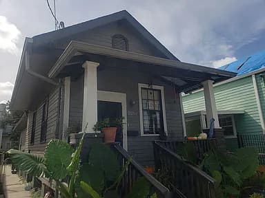 2514 Cleveland Ave — exterior photo