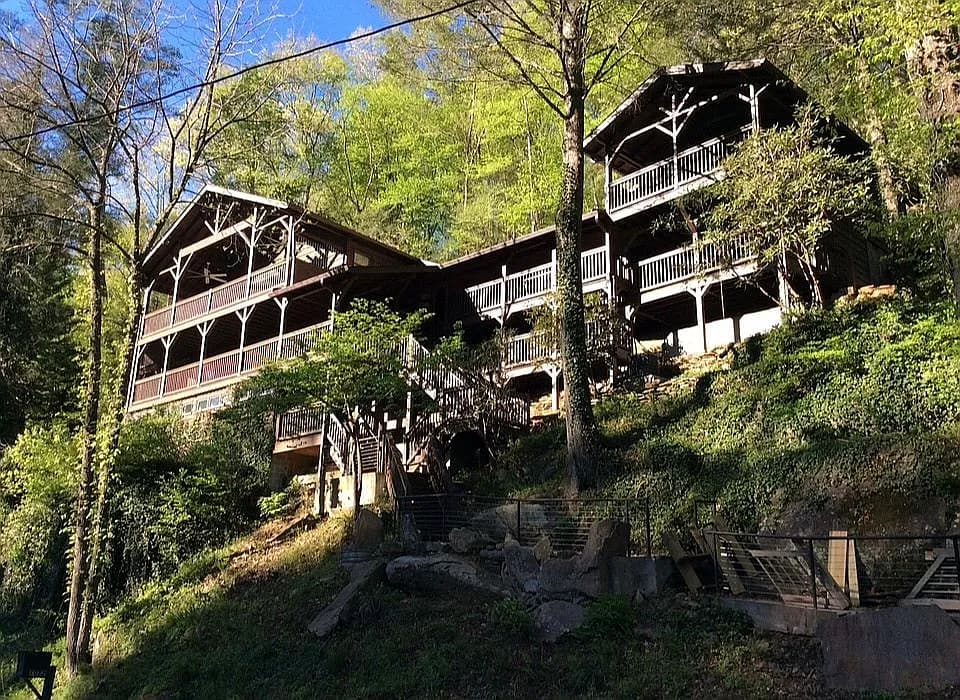 7022 Aska Rd — exterior photo