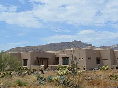 5720 E Mountain Reserve Dr — exterior photo