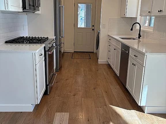 563 E 3000 N — exterior photo