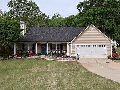 329 Tallassee Ln — exterior photo