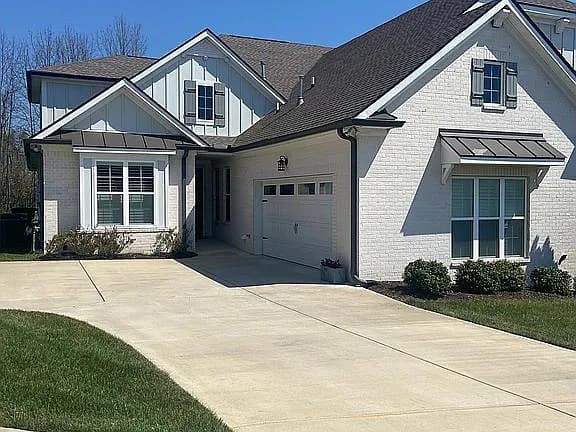 606 Lake Reserve Cv — exterior photo