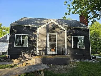 13851 Hillsdale Rd — exterior photo