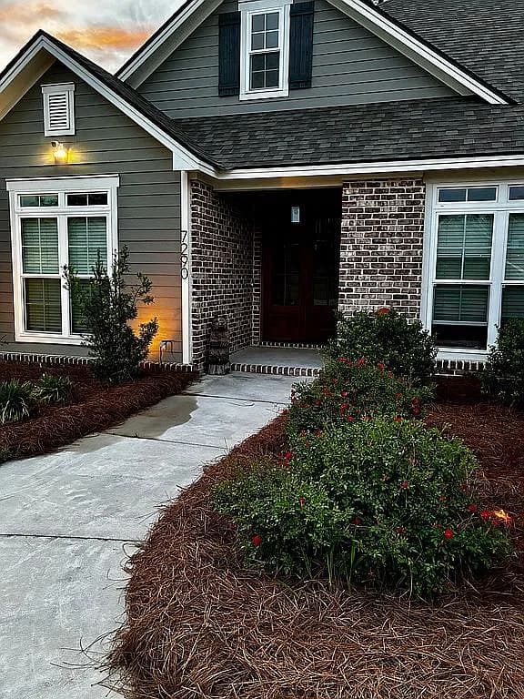 7290 Mill Ridge Dr — exterior photo