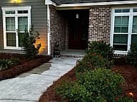 7290 Mill Ridge Dr — exterior photo