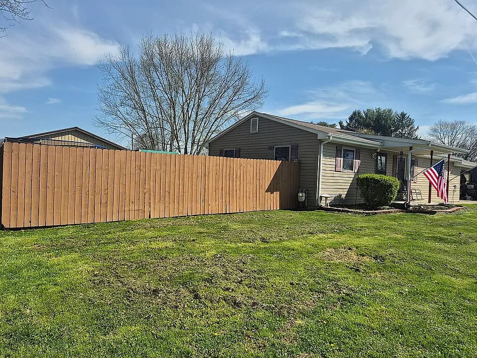 35 Valley View Dr — exterior photo