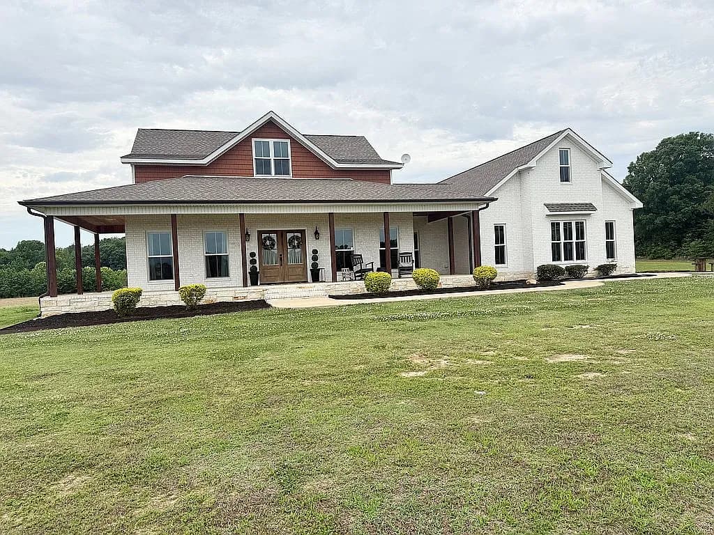 14433 Pleasant Grove Ln — exterior photo