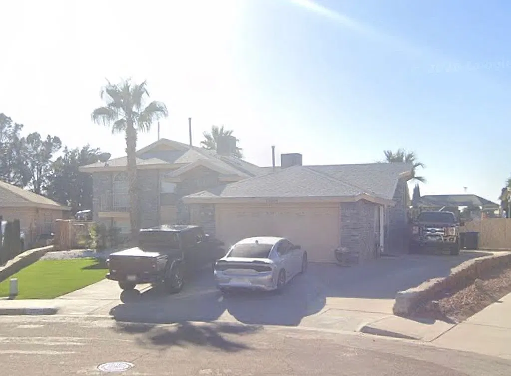 12004 Pueblo Laguna Dr — exterior photo