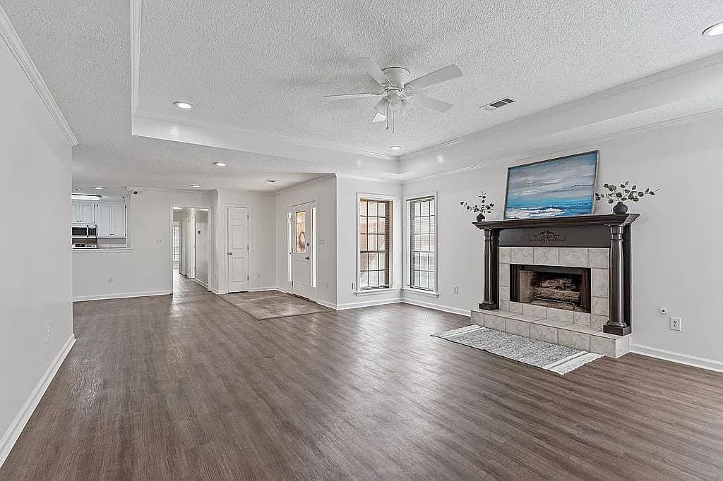 149 Hillabee Ct — exterior photo