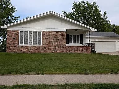 604 Hildreth St — exterior photo