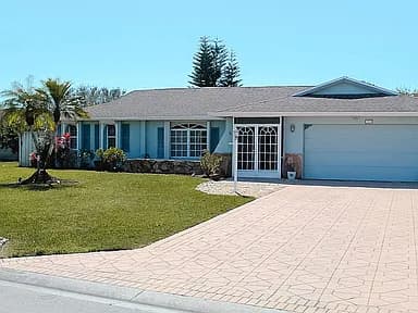 720 Meyer Dr — exterior photo