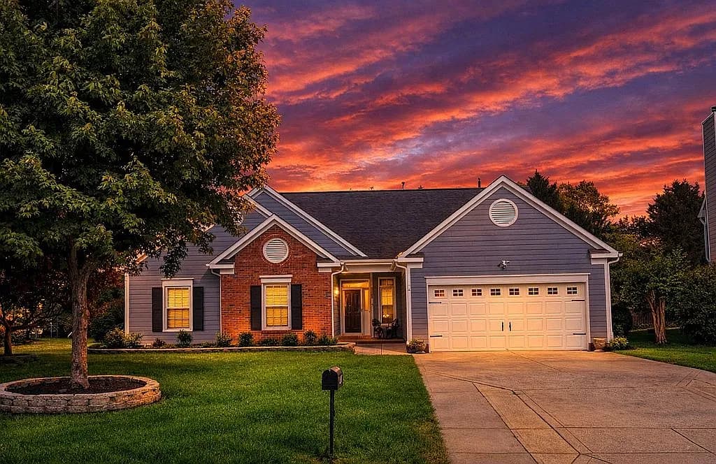 8416 Castlebay Dr — exterior photo