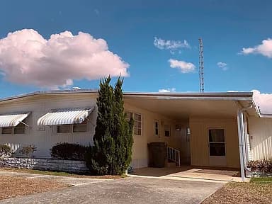 602 Old Colony Rd — exterior photo