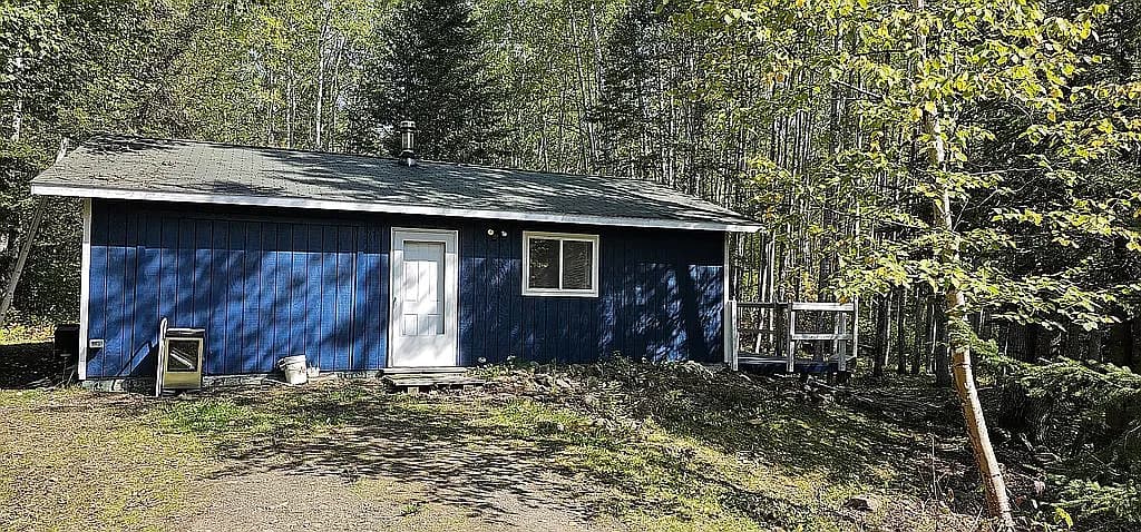 112 Camp 20 Rd — exterior photo
