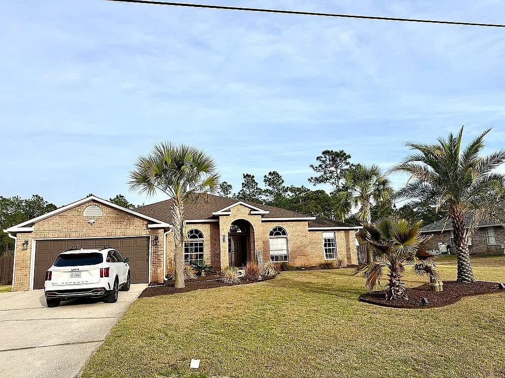 2216 Smallwood Dr — exterior photo