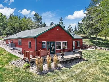 3304 Indian Point Dr — exterior photo