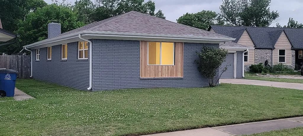 1614 S 108th East Pl — exterior photo