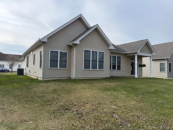 38 Dunberry Dr — exterior photo