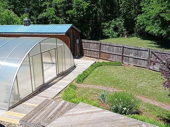 3045 Greenhouse Rd — exterior photo