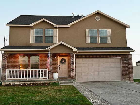 3569 W 2660 S — exterior photo
