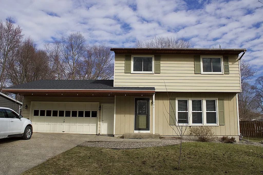 201 Homer Ln — exterior photo