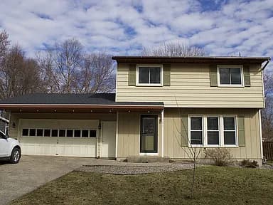 201 Homer Ln — exterior photo