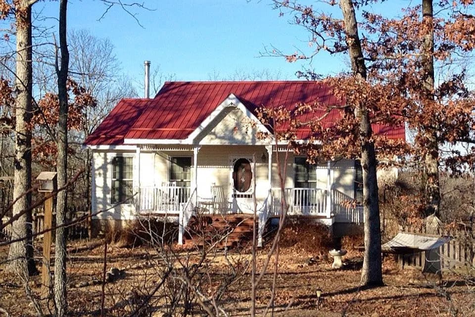 216 W Hickory Ridge Rd — exterior photo