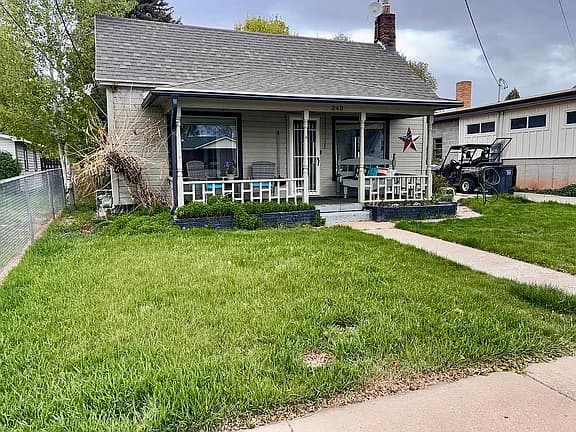 248 S 200 W — exterior photo
